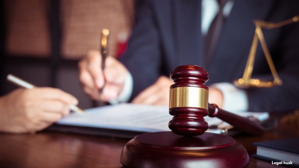 How to Research Case Law Before Drafting a Complaint